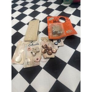 Vintage Sewing Buttons Lot Deluxe Mira Doreen Costumakers Trim Lace